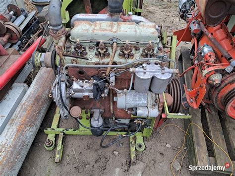 Zdjęcie silnika Perkins A4.236 stosowanego w kombajnach Claas Consul