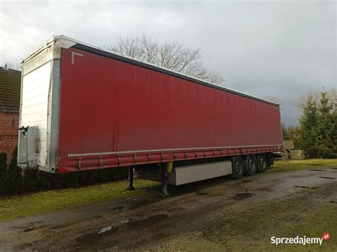 Schemat typowego układu ciągnik siodłowy - naczepa