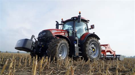 zdjęcie ciągnika Case IH Puma w pracy