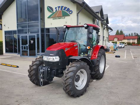 Historyczne i współczesne modele ciągników Case IH w akcji