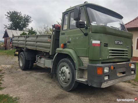 Zdjęcie Star 1142 wywrotki z podniesioną skrzynią ładunkową