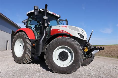 zdjęcie ciągnika Steyr Profi 6145