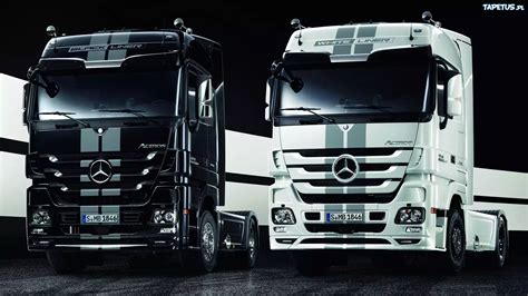 Zdjęcie poglądowe ciężarówki Mercedes-Benz Actros w zabudowie specjalistycznej