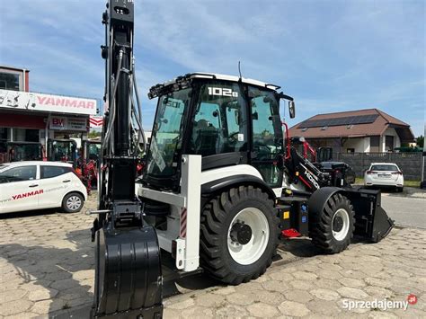 Silnik Perkins w koparko-ładowarce Hidromek HMK 102 B
