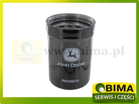 zdjęcie silnika John Deere z zaznaczonym filtrem oleju