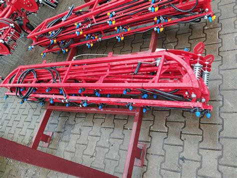 Belka polowa opryskiwacza z rękawem powietrznym