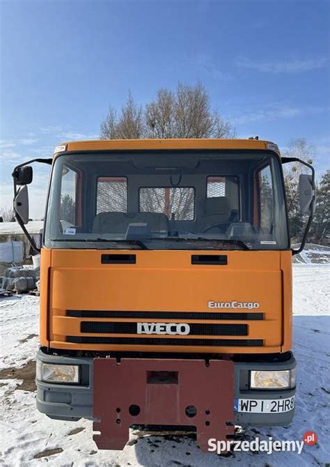 Infografika porównująca koszty zakupu i eksploatacji nowego i używanego Iveco Eurocargo wywrotki