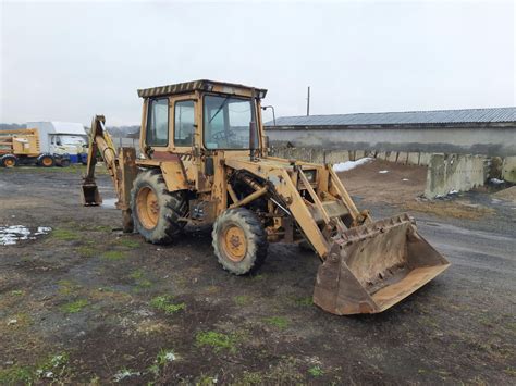 zdjęcie koparko-ładowarki Massey Ferguson