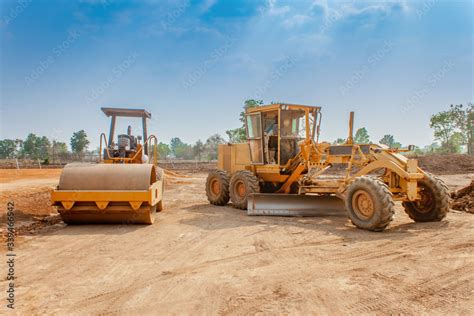 Thematic photo of a grader working on a construction site