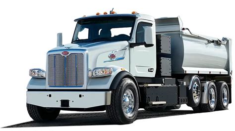 Photo of the Peterbilt 567EV electric truck.