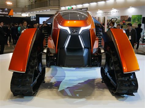 Zdjęcie futurystycznego traktora Kubota X Tractor