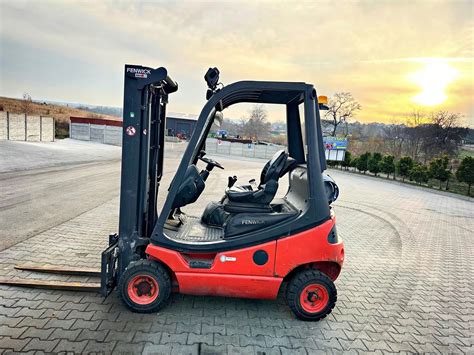 Wózek widłowy Linde H16 zasilany LPG