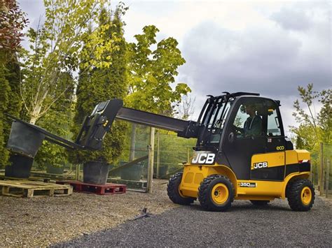 Thematic photo of JCB TLT 30D telehandler at work