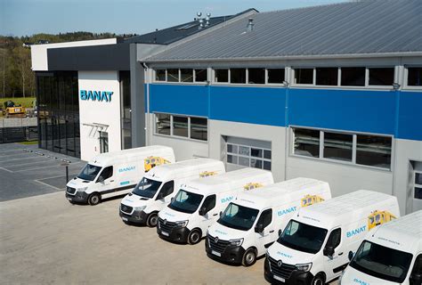 Flota w pełni wyposażonych samochodów serwisowych BANAT