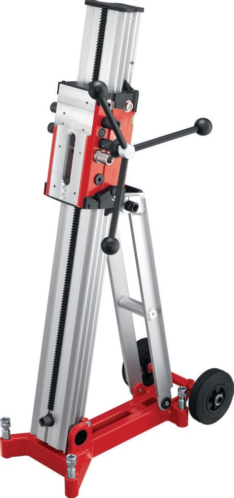 Zdjęcie przedstawiające różne modele statywów Hilti do wiertnic diamentowych.