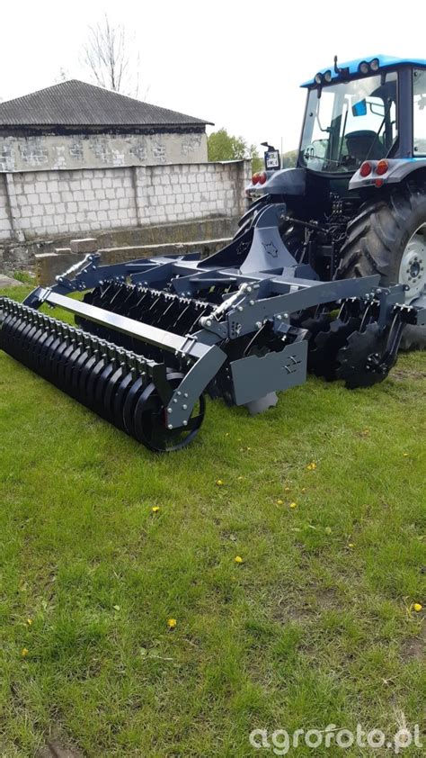 schemat bron talerzowych Agromil z różnymi opcjami wałów