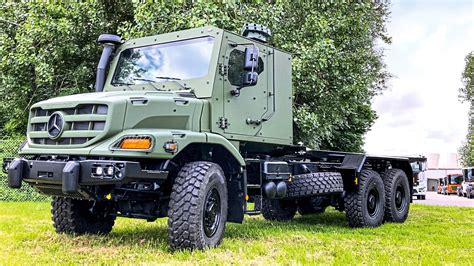 Ural Motowóz-M z opancerzoną kabiną