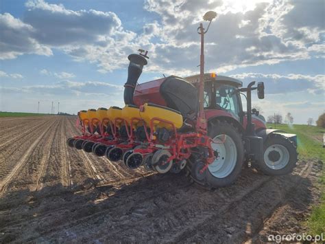 Zdjęcie siewnika Vaderstad Tempo TPT 6 w akcji