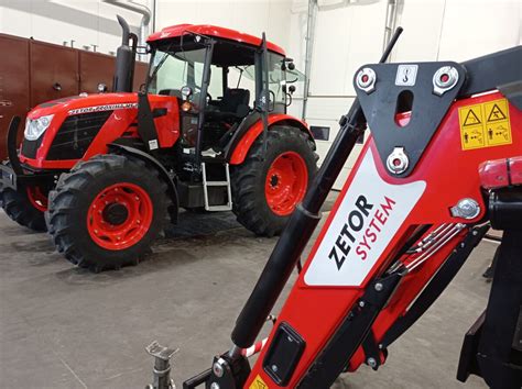 Zetor Proxima w starej masce