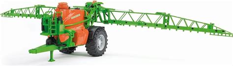 Zdjęcie opryskiwacza Bruder Amazone UX 5200 z rozłożonymi lancami
