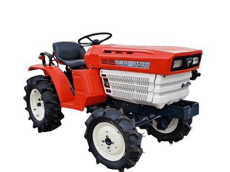 porównanie modeli ciągników Kubota B1200 i B6001
