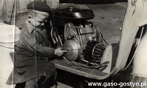 historyczne zdjęcie opryskiwacza Hagie z lat 60. XX wieku
