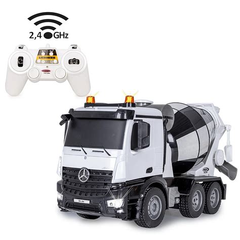 zdalnie sterowana betoniarka mercedes arocs szczegóły