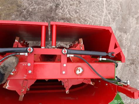 zdjęcie deflektorów hydraulicznych w rozrzutniku