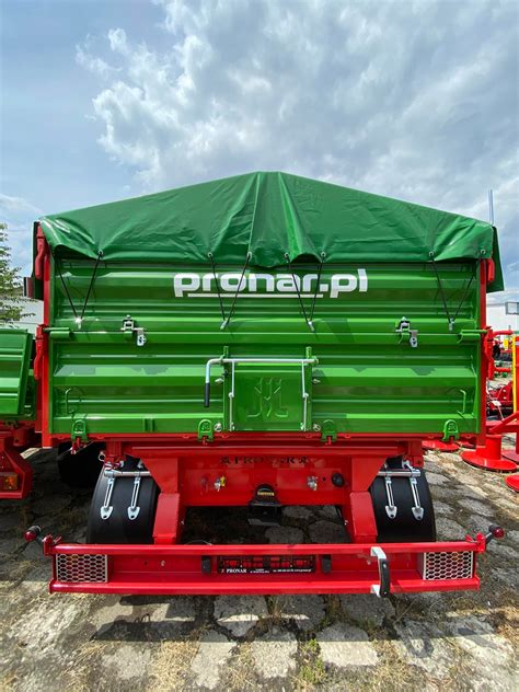 schemat lub zdjęcie przyczepy Pronar T654