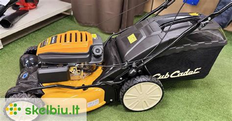 Ilustracja kosiarki spalinowej Cub Cadet LM3 DR53ES z widocznymi elementami konstrukcyjnymi