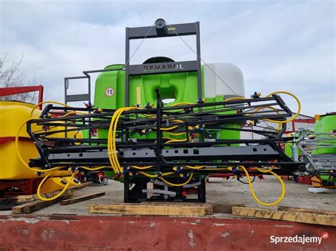 Porównanie cen i specyfikacji opryskiwaczy zawieszanych 800l/15m różnych marek