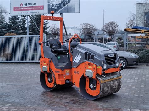 Walec drogowy Hamm HD14 w akcji