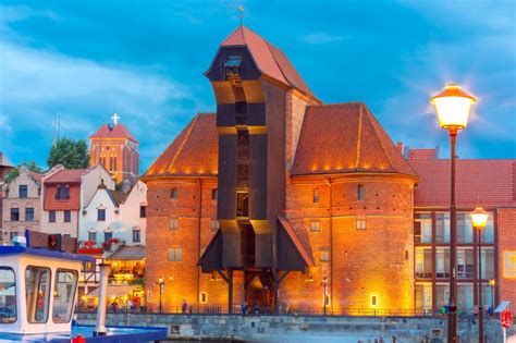 Zabytek Gdański Żuraw z widoczną fasadą