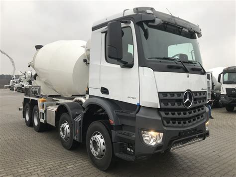 Beczkowóz na podwoziu samochodowym Mercedes Actros, produkcji Meprozet i A!W Forged