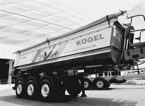 Przekrój wywrotki KÖGEL MULDEN-KIPPER z zaznaczoną konstrukcją skrzyni ładunkowej