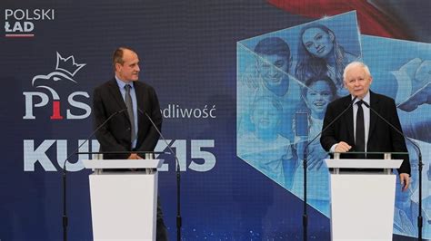 Paweł Kukiz i Paweł Bednarz podczas konfrontacji w Sejmie
