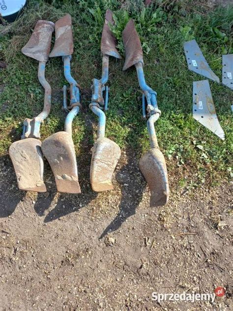 Zdjęcie używanego pługa obrotowego Lemken, przygotowanego do sprzedaży