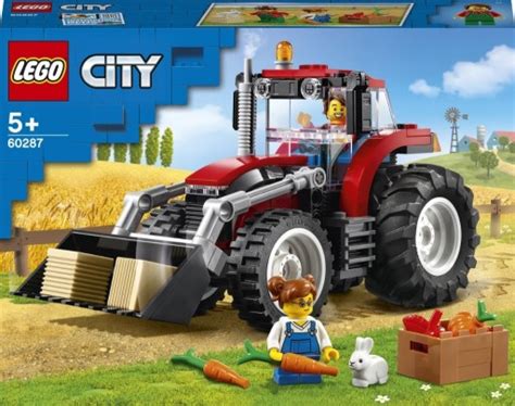zdjęcie traktora LEGO City 60287 z widocznymi ruchomymi elementami