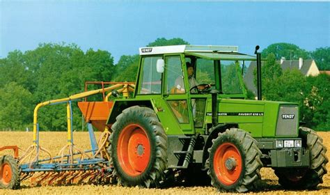 Zdjecie poglądowe ciągnika rolniczego Fendt Favorit 612LS