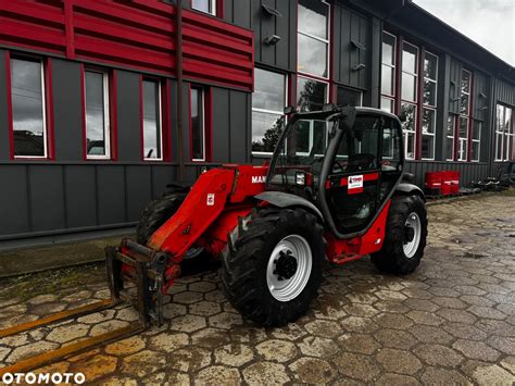 Zestawienie maszyn budowlanych AUSA, w tym wozideł, wózków widłowych i ładowarek