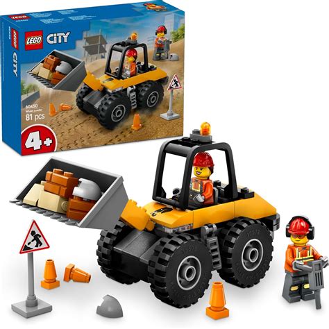 Thematyczne zdjęcie traktora LEGO City z minifigurkami i akcesoriami