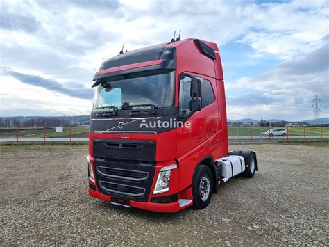 Ciągniki siodłowe Volvo FH i FM na drodze