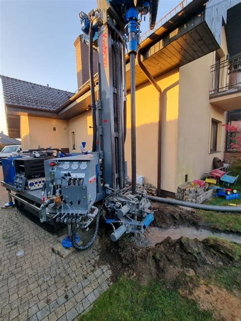 Wiertnica Kreto-Max Mb150 podczas pracy