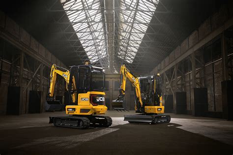Technical drawing of JCB X Series excavator