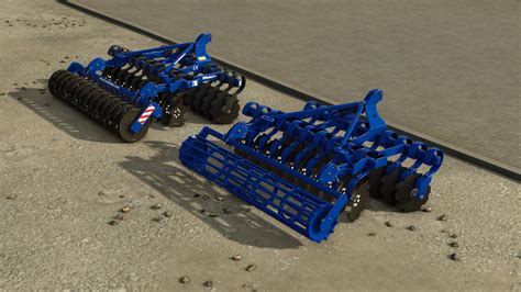 Thematic photo of the Rolmako U 622 light disc harrow working in the field
