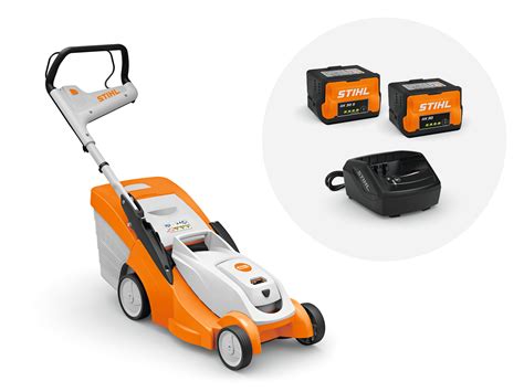 Ilustracja przedstawiająca zestaw kosiarki akumulatorowej STIHL RMA z akumulatorem i ładowarką.