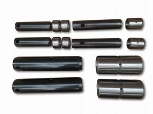 zbliżenie na tuleje łyżki skarpowej Terex 860