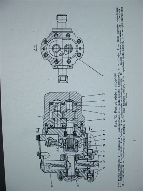 schemat budowy pompy hydraulicznej tłoczkowej