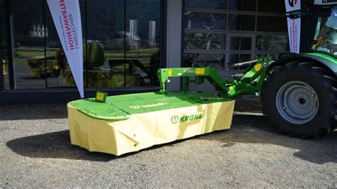 Tabela lub schemat z typowymi częściami zamiennymi do kosiarki Krone EasyCut 280 i ich cenami