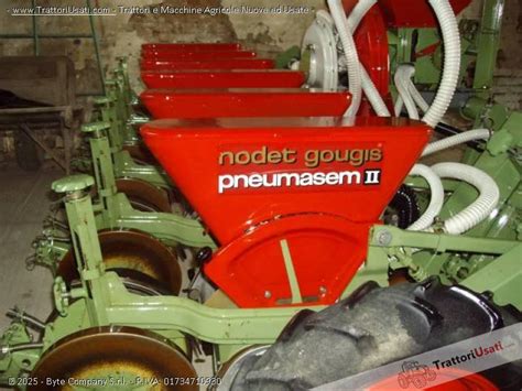 Siewnik pneumatyczny Nodet Gougis 4-rzędowy